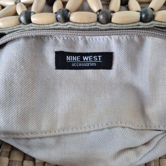 Nine West Vintage Tan and Brown Boho Wood Beaded Shoulder Bag Beach Y2K - Picture 3 of 4